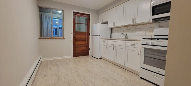 Building Photo - 4712 Olcott Ave