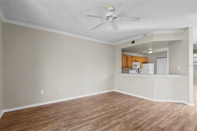 Foto del edificio - 5681 Bentgrass Dr