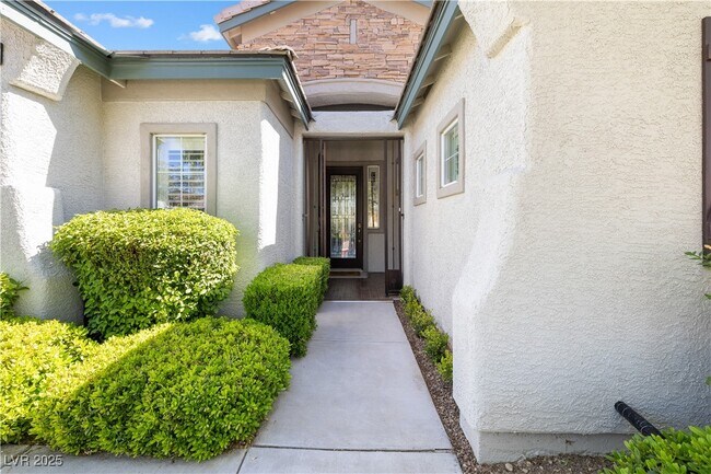 Building Photo - 10520 Narra Pl