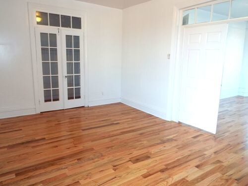 Building Photo - 402 W 148th St