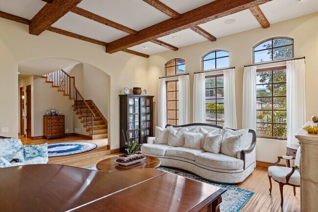 Foto del edificio - 3317 Taylor Rd