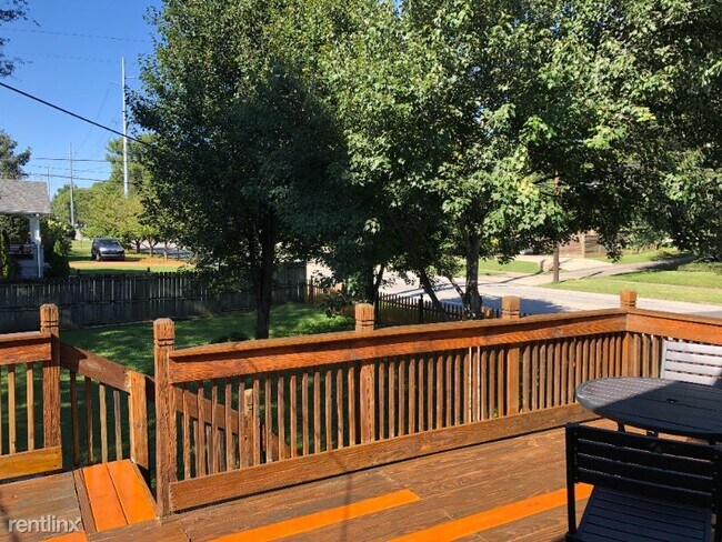 Foto del edificio - 3 br, 1.5 bath House - 4600 Utah Ave
