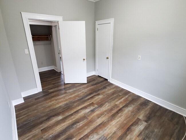 Foto del edificio - 106 Foote St