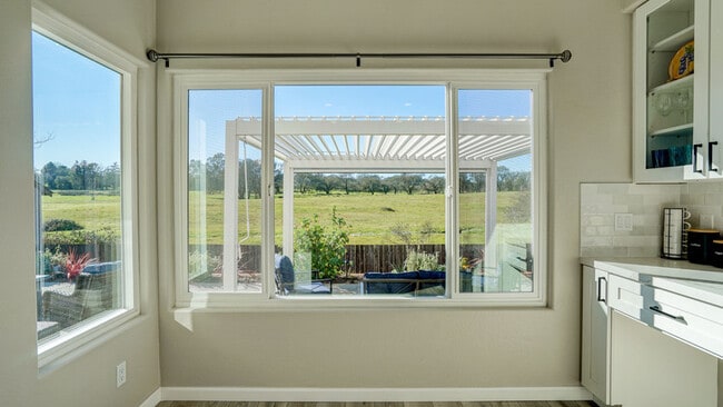 Building Photo - 9520 Wellington Cir