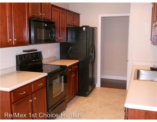 Building Photo - 528 Cobblestone Cir