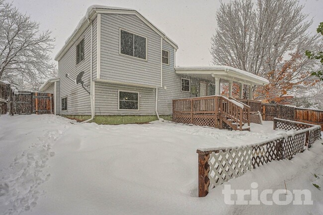 Foto del edificio - 3974 S Richfield St