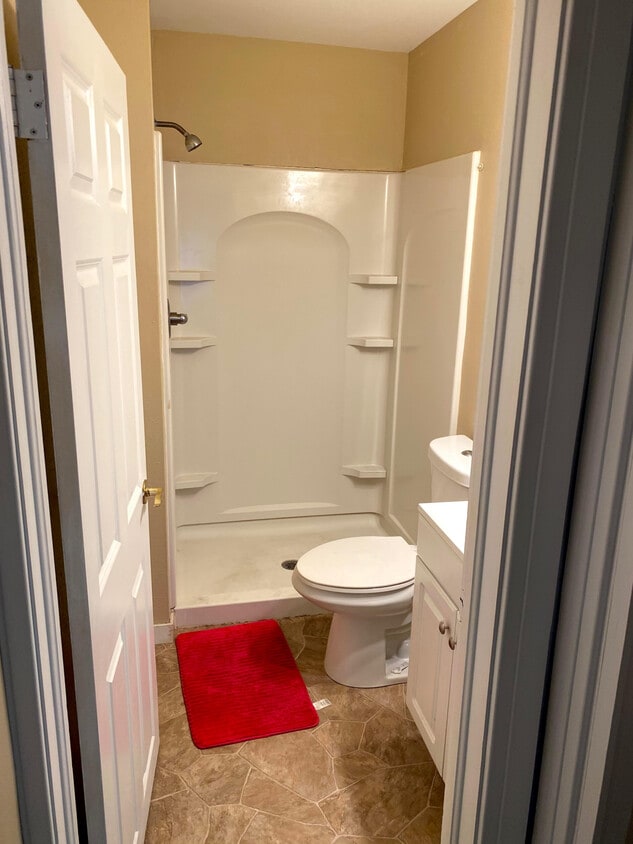 Foto principal - 403 F Ave NW