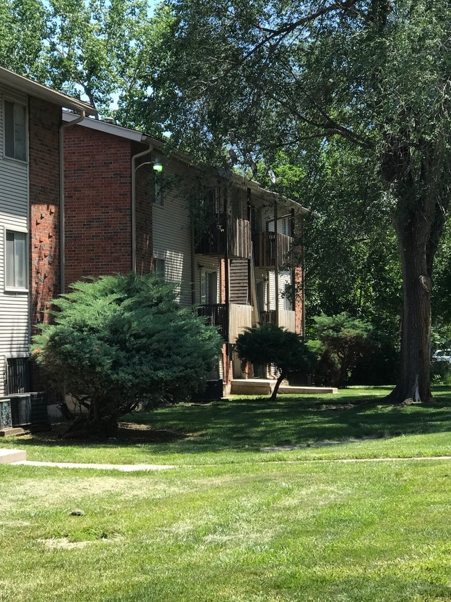 Building Photo - Bethany Park Plaza