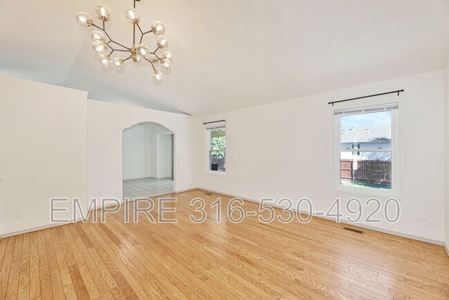 Building Photo - 1260 S Ridgehurst Cir