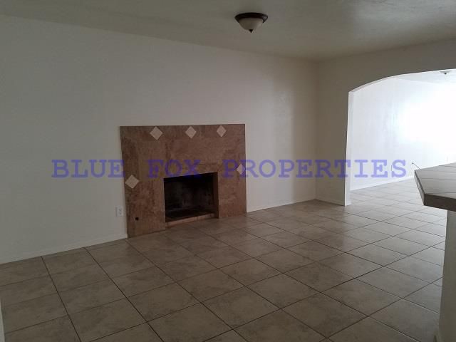 Foto del edificio - 3153 W Holladay St