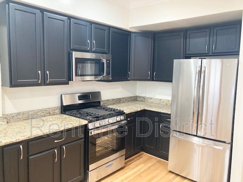 Foto principal - 513 Florida Avenue NE