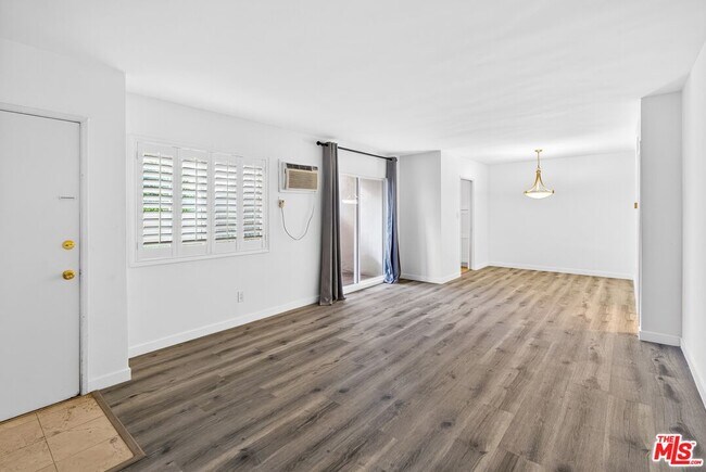 Foto del edificio - 630 Orlando Ave