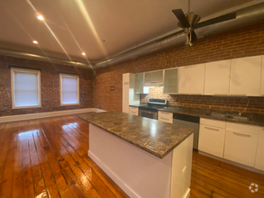 Building Photo - 2514 College Ave