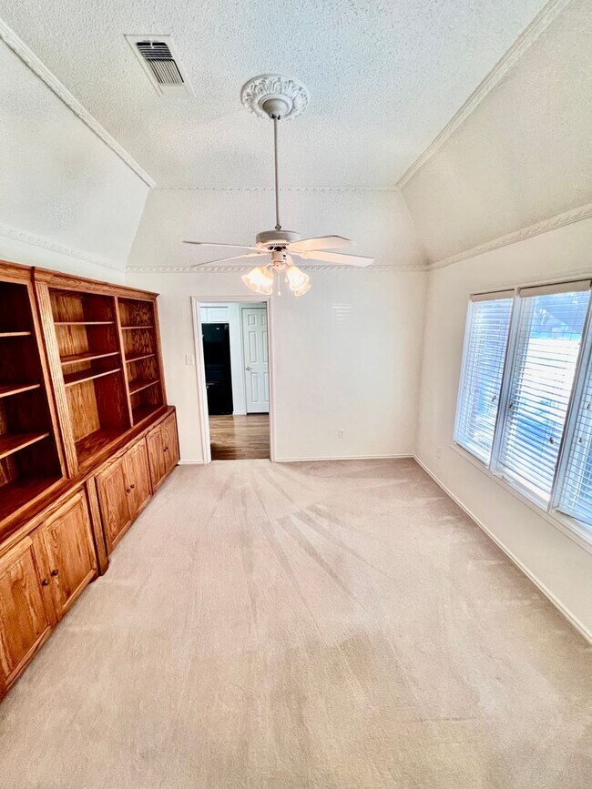 Foto del edificio - 4 Bedroom in the Meadows
