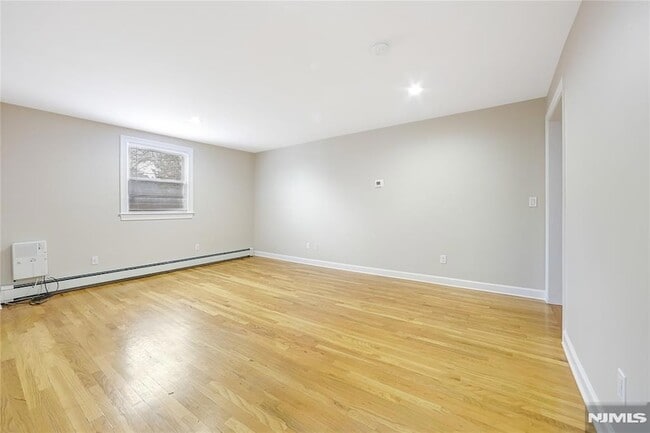 Building Photo - 56 Woodward Ave