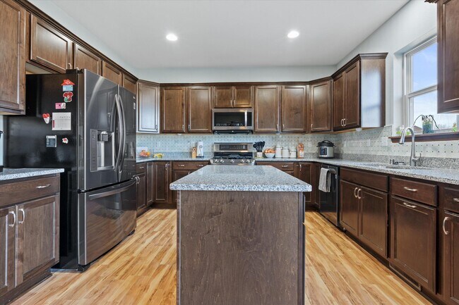 Foto del edificio - N42W22770 Beacon Ct