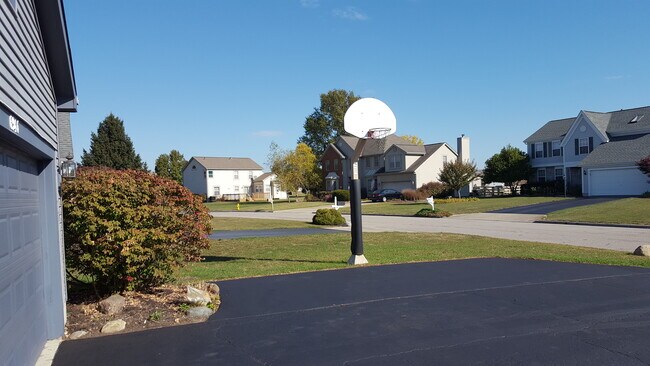 Foto del edificio - 6946 Seafield Ct