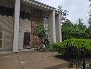 Building Photo - 6136 Palomino Ct