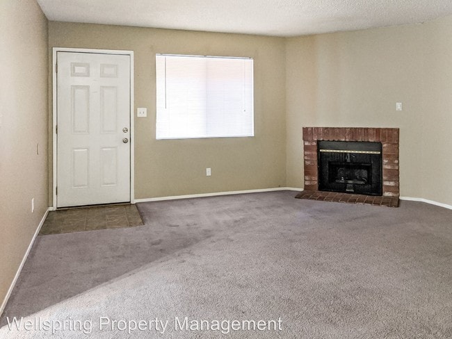 Building Photo - 800 Capehart Ct