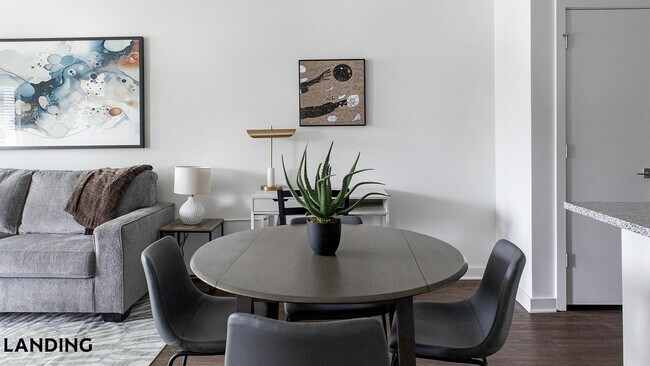 Foto del edificio - 2110 Birkhall St