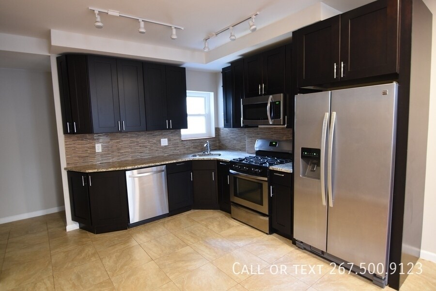 Foto principal - 907 S 13th St