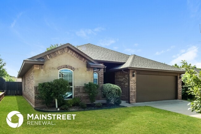 Building Photo - 3609 Truman Dr