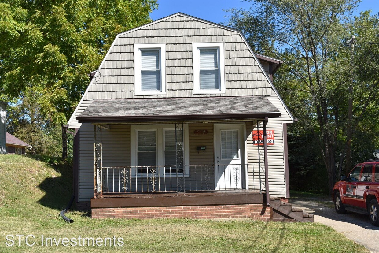 Foto principal - 3 br, 1 bath House - 518 W. Chandler