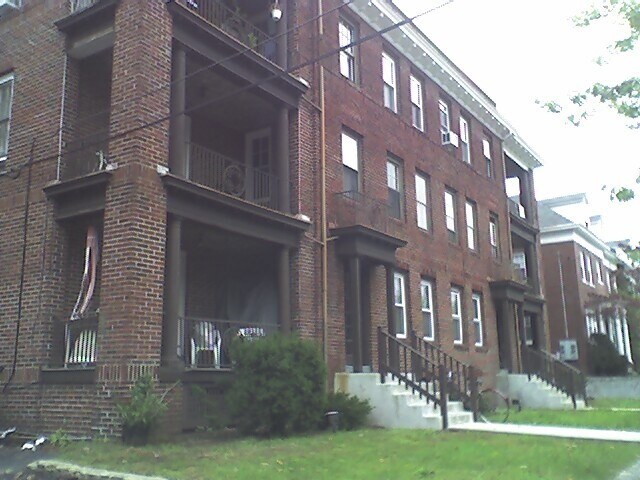 154 Irving Ave - 58-60 Taft Ave