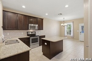 Foto del edificio - 27203 Rio Bank