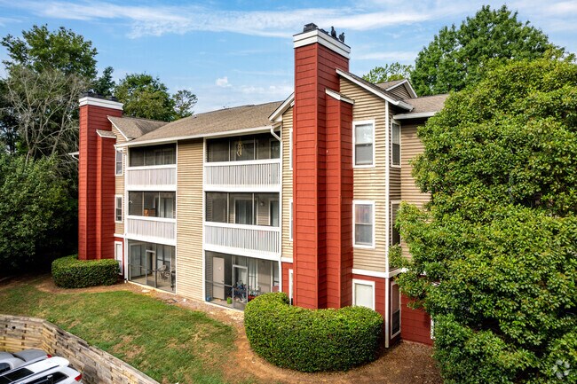 Building Photo - Harris Pond