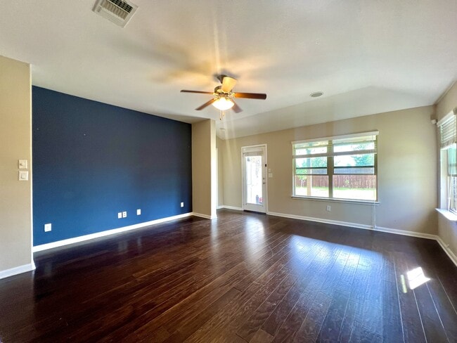 Building Photo - 18001 Moreto Loop