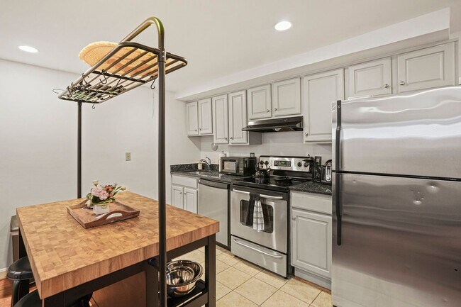 Foto del edificio - 1321 Fairmont St NW