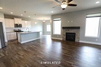 Building Photo - 7818 Yankee Woods Dr