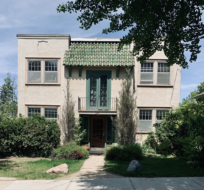 Building Photo - 3124 W 44th St