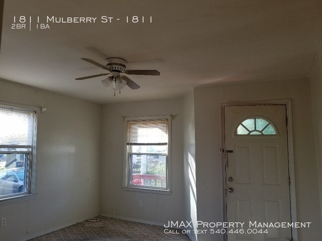 Foto del edificio - 1811 Mulberry St