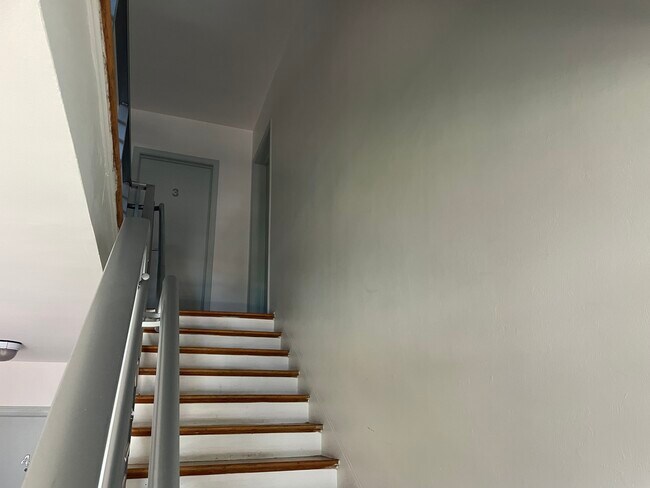 Foto del edificio - 4010 N Meridian Ave