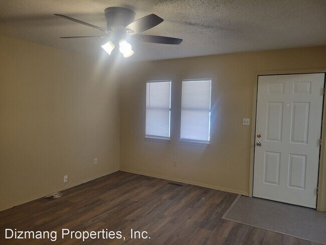Building Photo - 3 br, 2 bath House - 201 S. Cedarbrook Ave.