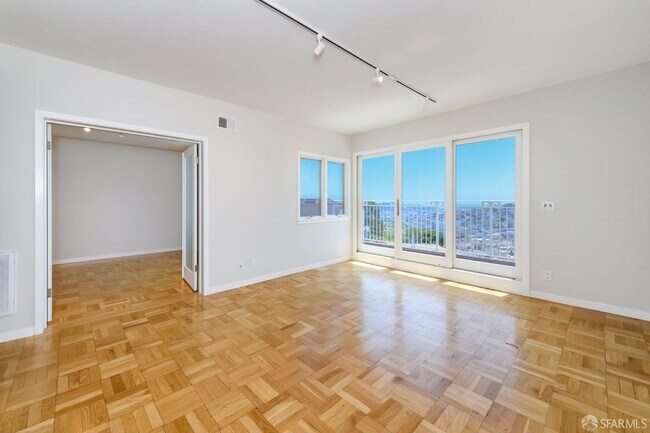 Foto del edificio - 512 Roosevelt Way