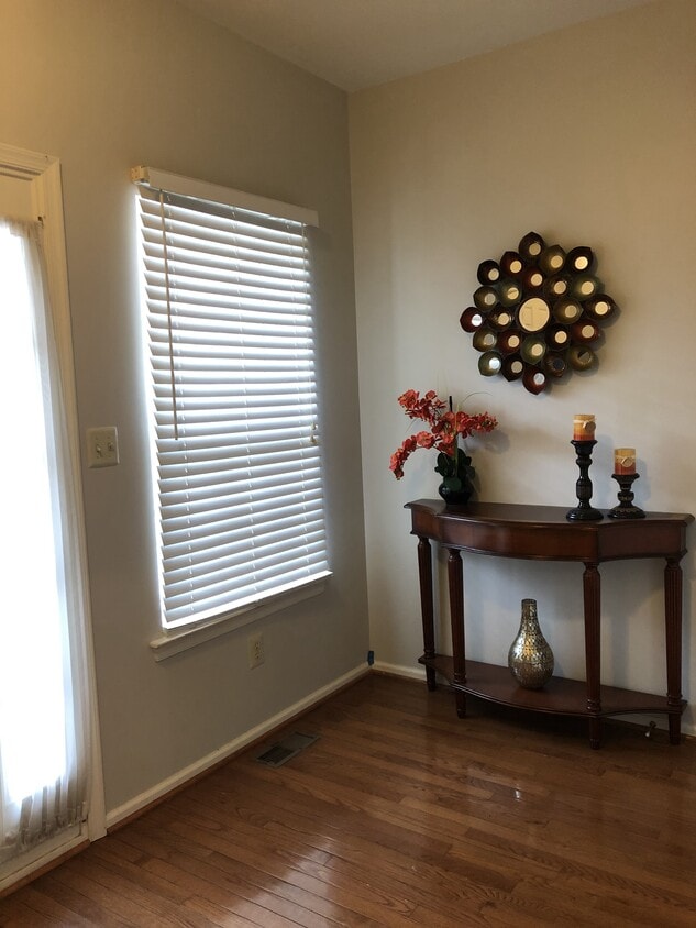 Foto principal - 40 Arbor Cir