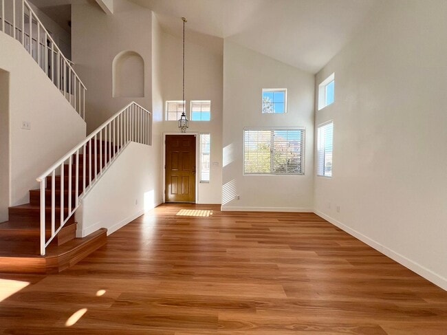 Building Photo - 5213 White Coyote Pl