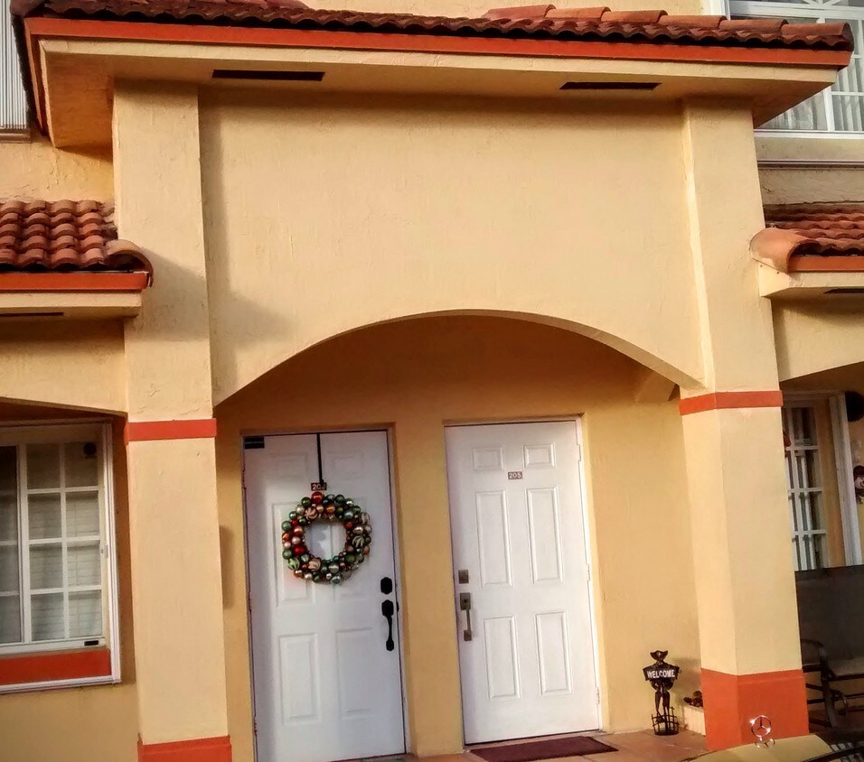 Primary Photo - 7540 W 20th Ave