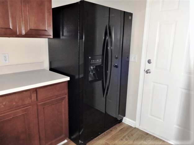 Foto del edificio - 429 Watershed Dr