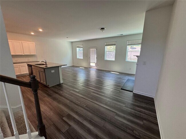 Foto del edificio - 3326 Colbury St