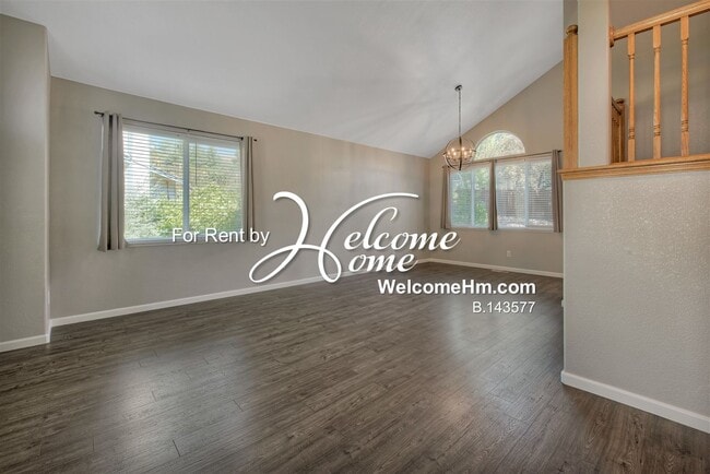 Building Photo - 3943 Aspendale Dr
