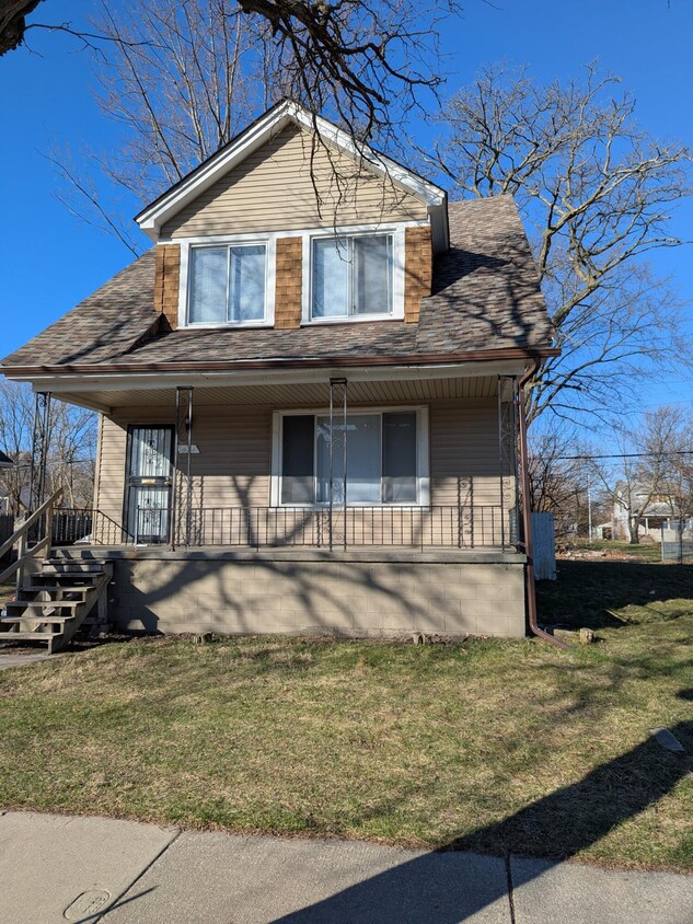 Primary Photo - 1513 Alter Rd