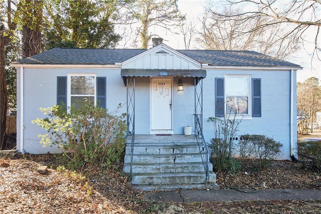 Foto principal - 3323 Midway Rd