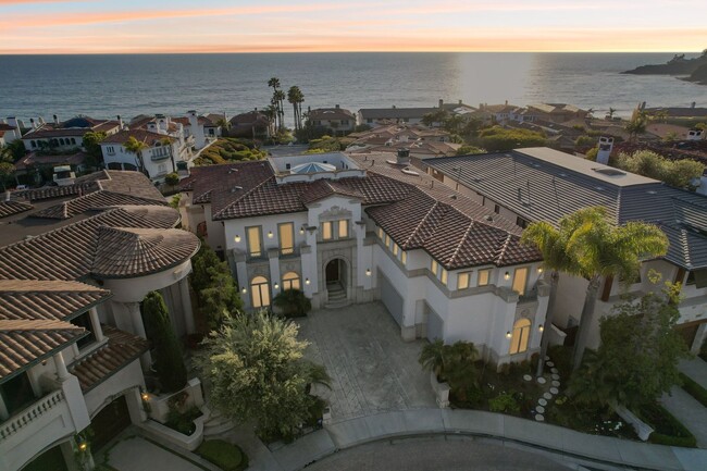 Building Photo - Ocean View Luxury Estate