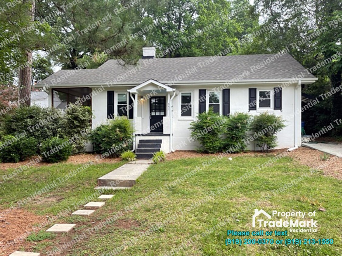 Primary Photo - Cozy 2 Bed, 1 Bath Home in Convenient Rale...