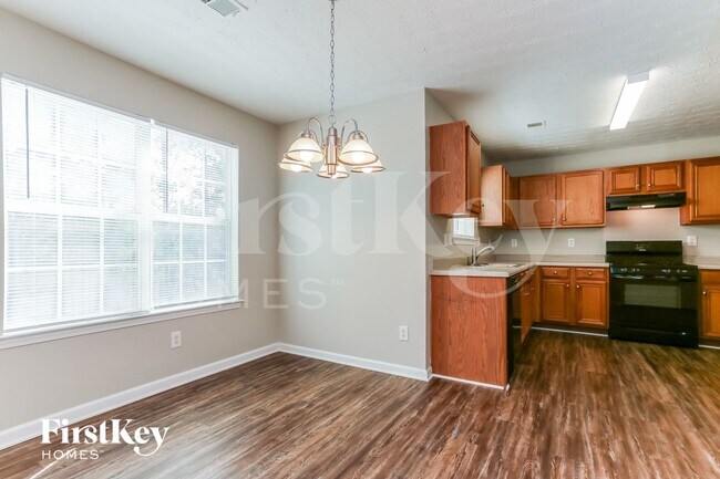 Foto del edificio - 2692 S Hills