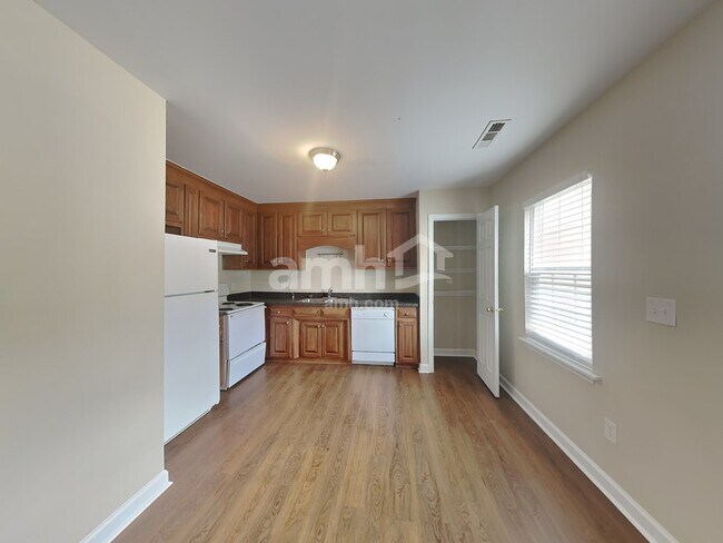 Building Photo - 23 Wolf Creek Lane
